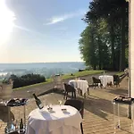 לינה וארוחת בוקר Chateau Du Landin Le Landin