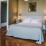 לינה וארוחת בוקר Chateau Du Landin