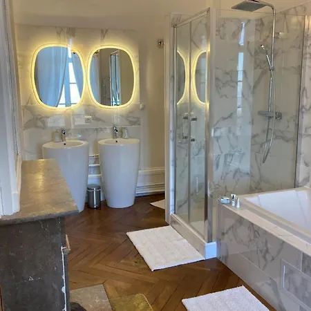 Chateau Du Landin 4*