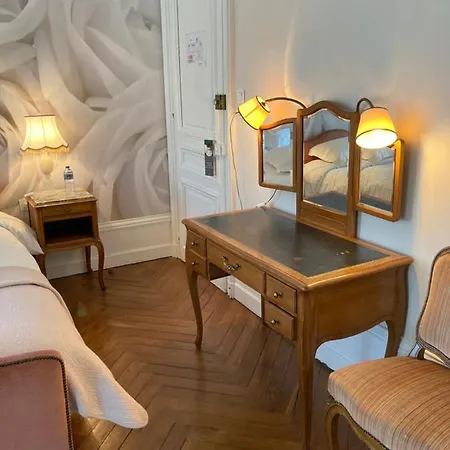 Chateau Du Landin 4*