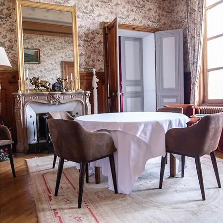 Chateau Du Landin فندق مبيت وإفطار
