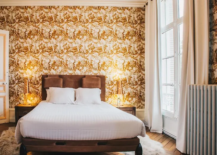 Chateau Du Landin לינה וארוחת בוקר