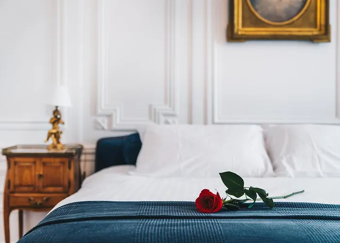 Chateau Du Landin לינה וארוחת בוקר