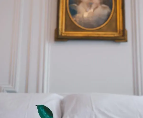 Chateau Du Landin לינה וארוחת בוקר