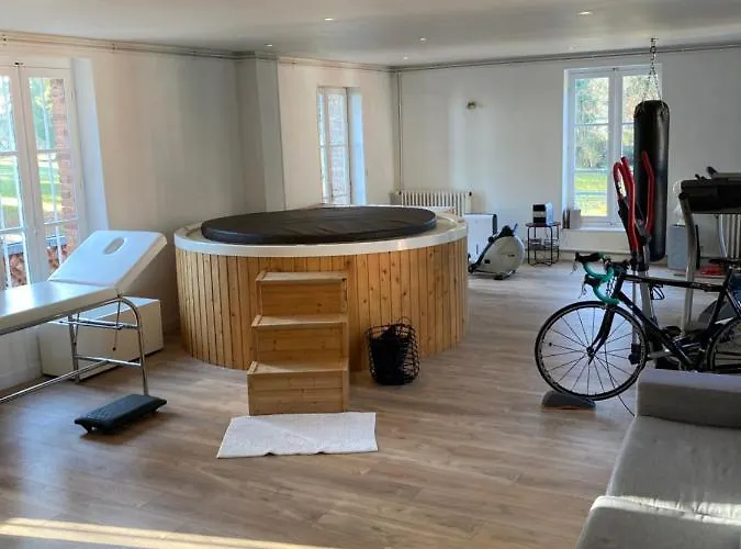 Chateau Du Landin Le Landin