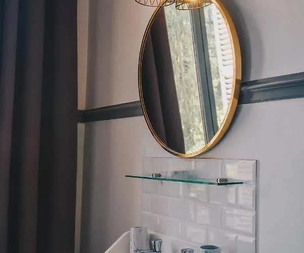 Chateau Du Landin לינה וארוחת בוקר